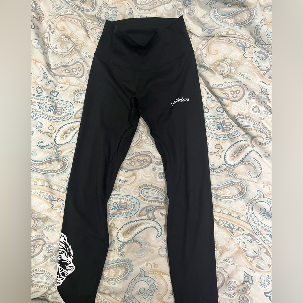 Darc sport she big wolf leggings small